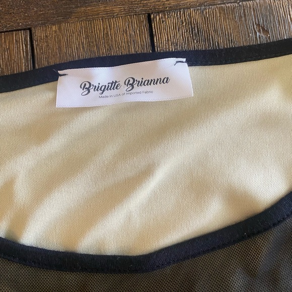 Sexy Modest Boutique Little Black Dress - Picture 2 of 4